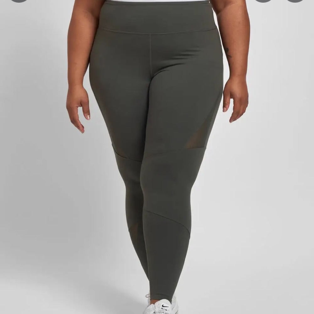Universal Standard Size 2XS Geo Mesh Leggings in Ivy Green